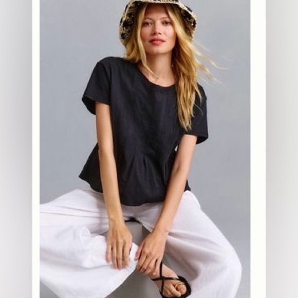 Anthropologie Tops - Anthropologie Pilcro Pleated Swing Tee Black Onyx sz XL